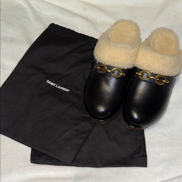 Saint Laurent Le Maillon Shearling Clogs in Black - Picture 3 of 16